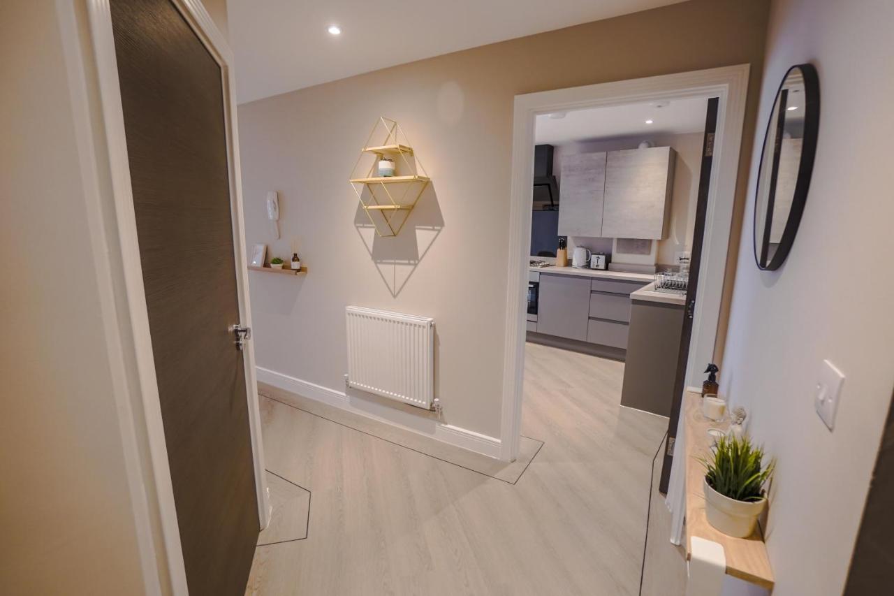 Beautiful Two Bedroom Harbour Side Apartment Poole Luaran gambar