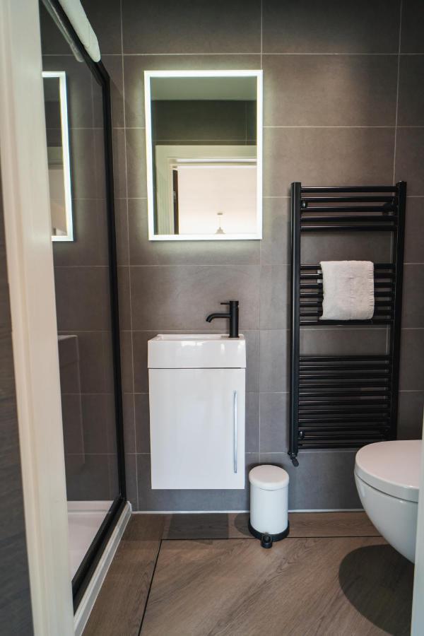 Beautiful Two Bedroom Harbour Side Apartment Poole Luaran gambar
