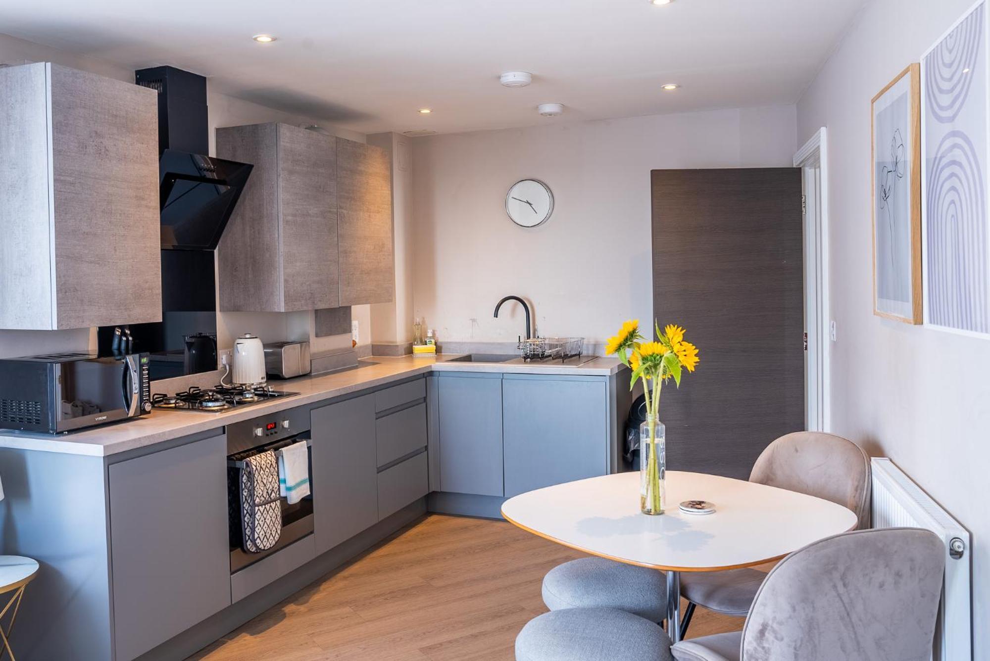 Beautiful Two Bedroom Harbour Side Apartment Poole Luaran gambar